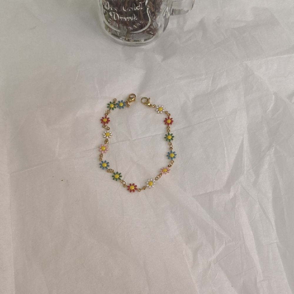 Colorful Floral Bracelet with Gold Accents